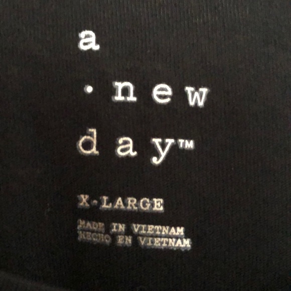 Tanktop - Picture 2 of 4